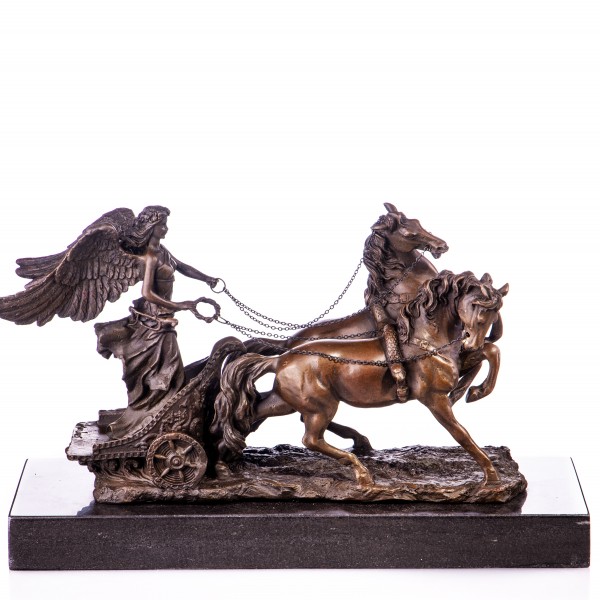 Bronzefigur Engel auf Streitwagen YB296