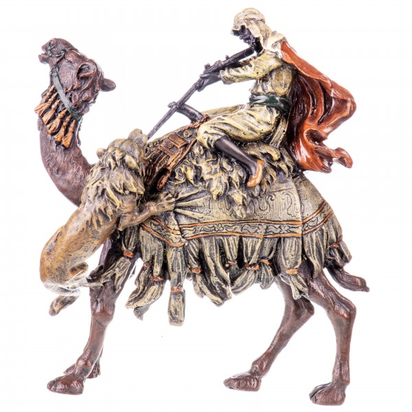 Farbige Bronzefigur Wiener Art Araber auf Kamel bei der Löwenjagd BT879
