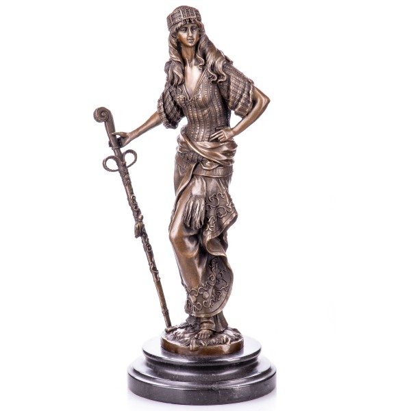 Bronzefigur einer Berberin mit Gewehr "Kabyle Woman of Algeria" nach Guillemin YB325