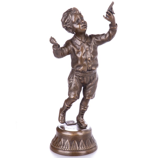 Bronzefigur Junge mit Vogel BT293