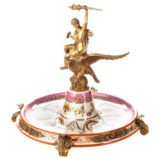 Porzellan mit Bronze Schale / Tafelaufsatz mit Frau auf Adler HM6417