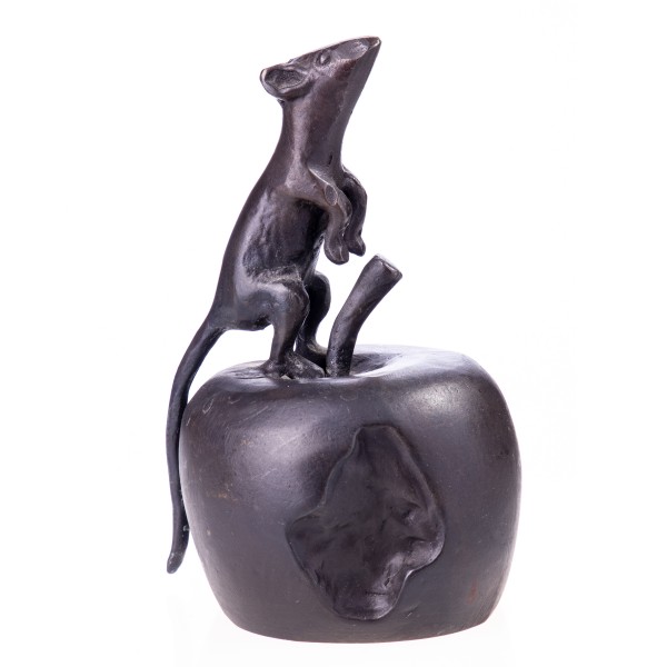 Bronzierte Kupferfigur Maus auf Apfel CU5011